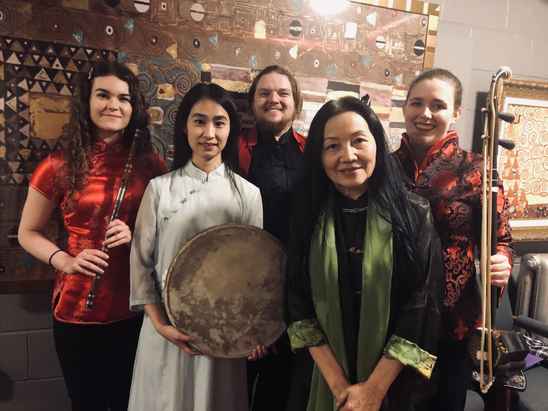 A group picture of the members of the Chinese Ensemble who attended the Darkhorse Concert