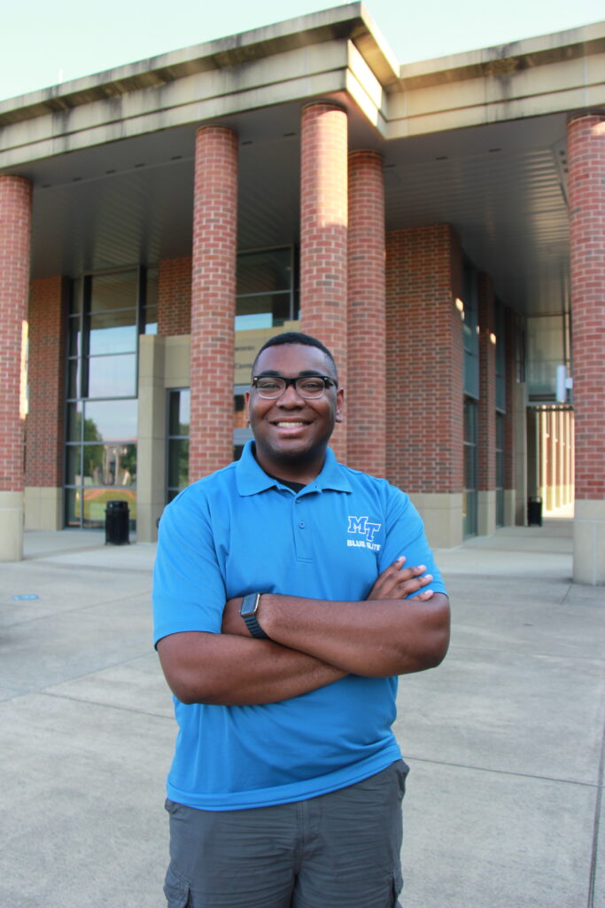 Headshot of Blue Elite, R.J. Ware